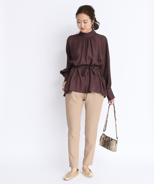 DouDou（ドゥドゥ）の「ハイネックボリュームBL（シャツ/ブラウス・レディース・ベージュ/ブラウン・FREE）」の7枚目の写真