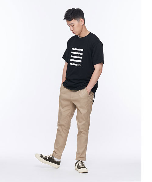 COP（シーオーピー）の「紀念品JNP(JNP by plain-me) ボーダー柄Tシャツ（Tシャツ/カットソー・メンズ・ホワイト/ブラック/レッド・MEDIUM/LARGE/X-LARGE）」の5枚目の写真