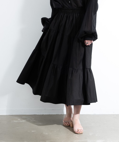 Aunt Marie's（アントマリーズ）の「AUNT MARIE’S　ティアードロングスカート（スカート・レディース・ブラック/ベージュ/グリーン・FREE）」の2枚目の写真