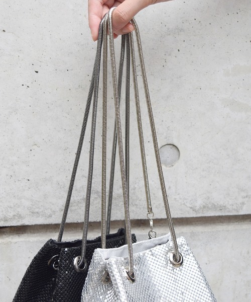 イアパピヨネ　２Way シルバー　メタリック　ショルダーバッグ　トートバッグ 美品☆イアパピヨネ 2wayトートバッグ シルバー - メルカリ