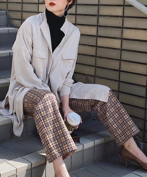 Aunt Marie's(アントマリーズ)の「deep slit long shirt 【yukichi.】(シャツ/ブラウス)」|ベージュ