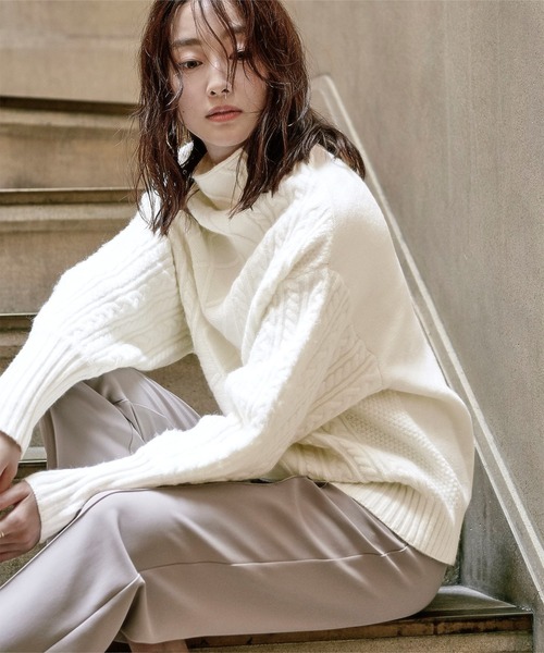 UR'S(ユアーズ)の「ケーブル編ボトルネックニットプルオーバー(ニット/セーター・レディース・ブラウン/オフホワイト/ライトベージュ/グレイッシュベージュ/ライトグレー・L/S/M)」の14枚目の写真