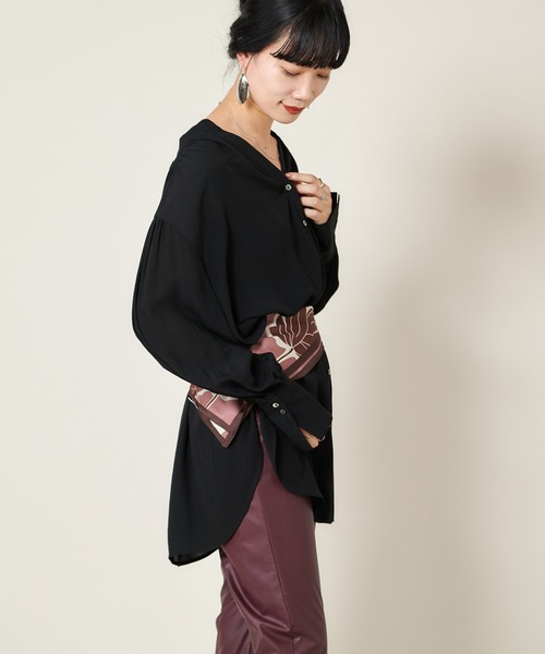 SHENERY(シーナリー)の「2WAYギャザーチュニックブラウス(シャツ/ブラウス・レディース・ブラック/オフホワイト/イエロー・FREE)」の18枚目の写真