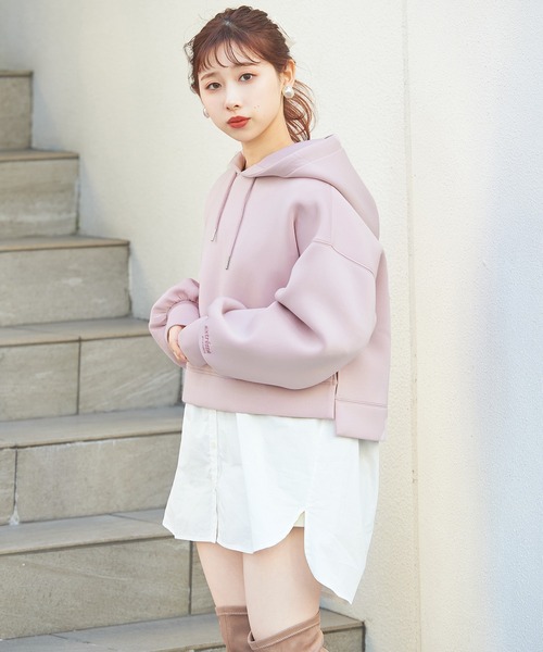 one after another NICE CLAUP(ワンアフターアナザーナイスクラップ)の「ショートパーカー(パーカー・レディース・ブラック/グレー/ピンク/アイボリー/ピンクベージュ・FREE)」の22枚目の写真