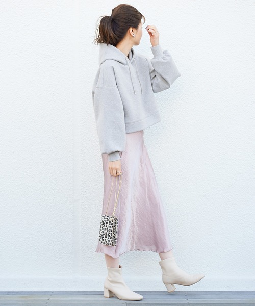 one after another NICE CLAUP(ワンアフターアナザーナイスクラップ)の「ショートパーカー(パーカー・レディース・ブラック/グレー/ピンク/アイボリー/ピンクベージュ・FREE)」の16枚目の写真