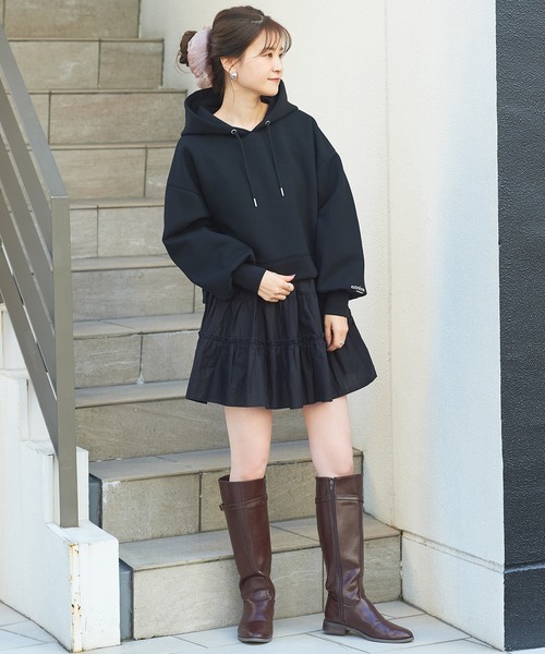 one after another NICE CLAUP(ワンアフターアナザーナイスクラップ)の「ショートパーカー(パーカー・レディース・ブラック/グレー/ピンク/アイボリー/ピンクベージュ・FREE)」の6枚目の写真