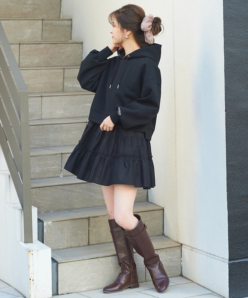 one after another NICE CLAUP(ワンアフターアナザーナイスクラップ)の「ショートパーカー(パーカー・レディース・ブラック/グレー/ピンク/アイボリー/ピンクベージュ・FREE)」の7枚目の写真