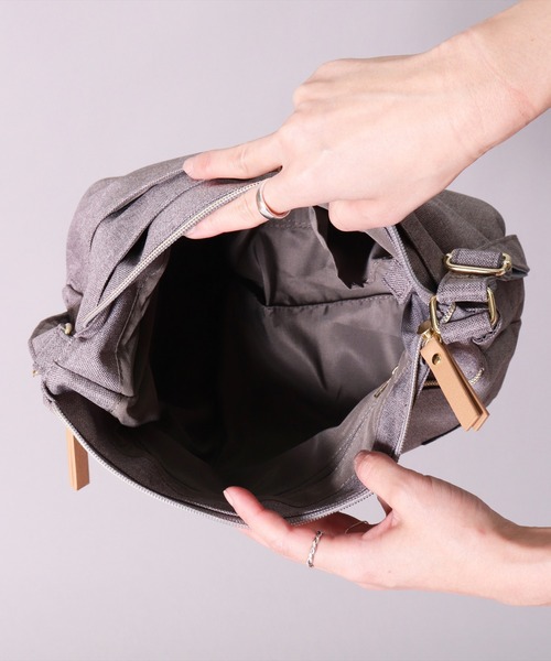 anello(アネロ)の「(LF)【anello】多収納 7ポケット ショルダーバッグ(ショルダーバッグ・レディース・ブラック/ベージュ/グレー/ピンク/ダークブルー・ONE SIZE)」の9枚目の写真