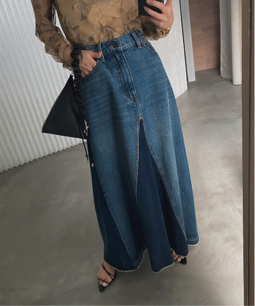 Ameri（アメリ）の「CUTSEW DOCKING DENIM SKIRT（デニム