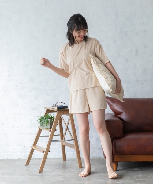 Mysa&Liina（ミーサリーナ）の「【ルームウェア】パイルTシャツ×ショートパンツＳＥＴ（ルームウェア/パジャマ・レディース・チャコールグレー/ベージュ/ラベンダー/ピンクベージュ・M/L）」の6枚目の写真