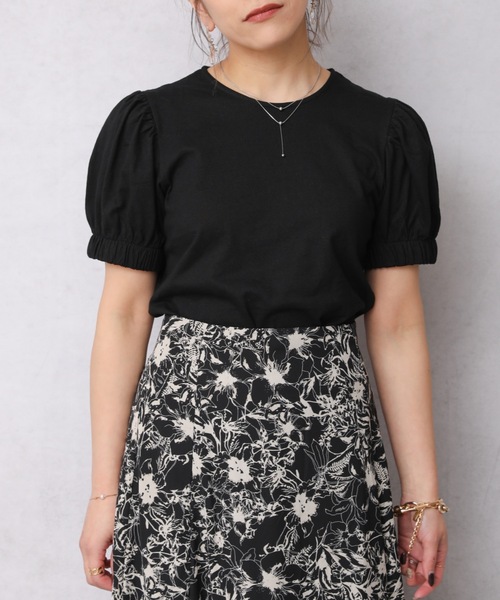 ap retro(アプレトロ)の「ボリュームギャザースリーブカットソー【ZOZO限定アイテム】(Tシャツ/カットソー・レディース・ホワイト/ブラック・FREE)」の15枚目の写真