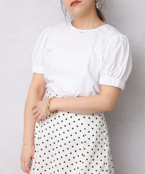 ap retro(アプレトロ)の「ボリュームギャザースリーブカットソー【ZOZO限定アイテム】(Tシャツ/カットソー・レディース・ホワイト/ブラック・FREE)」の18枚目の写真