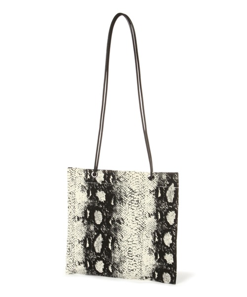 LAKOLE（ラコレ）の「アソートスクエアトートバッグ / 945459（トートバッグ・レディース・オフホワイト/その他1/ブラック/ロイヤルブルー・FREE）」の18枚目の写真