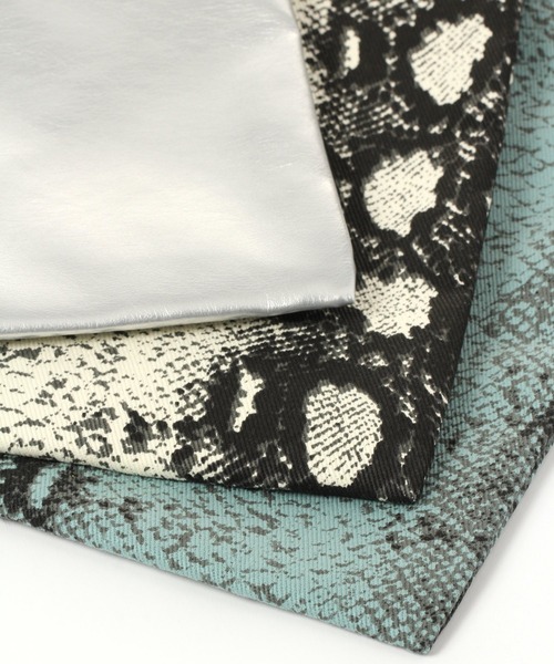 LAKOLE（ラコレ）の「アソートスクエアトートバッグ / 945459（トートバッグ・レディース・オフホワイト/その他1/ブラック/ロイヤルブルー・FREE）」の8枚目の写真