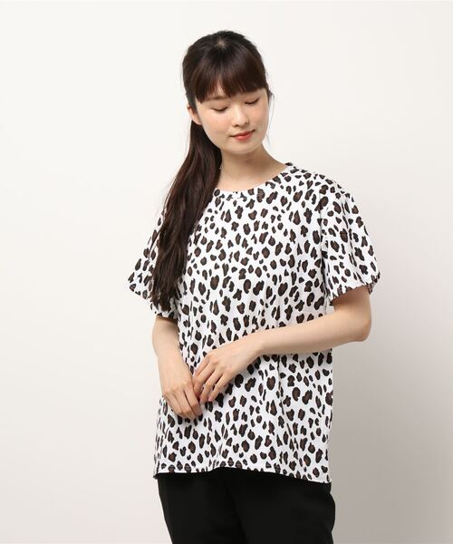 voov(ブーブ)の「レオパード柄 プリント ショートTシャツ(Tシャツ/カットソー・レディース・カーキ/ホワイト/イエロー・MEDIUM)」の14枚目の写真