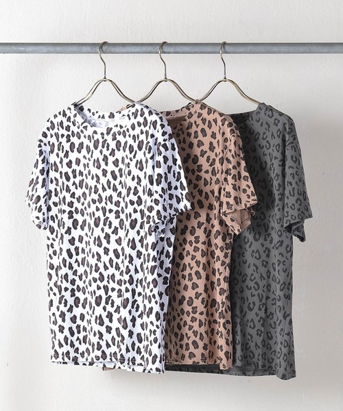 voov(ブーブ)の「レオパード柄 プリント ショートTシャツ(Tシャツ/カットソー・レディース・カーキ/ホワイト/イエロー・MEDIUM)」の16枚目の写真