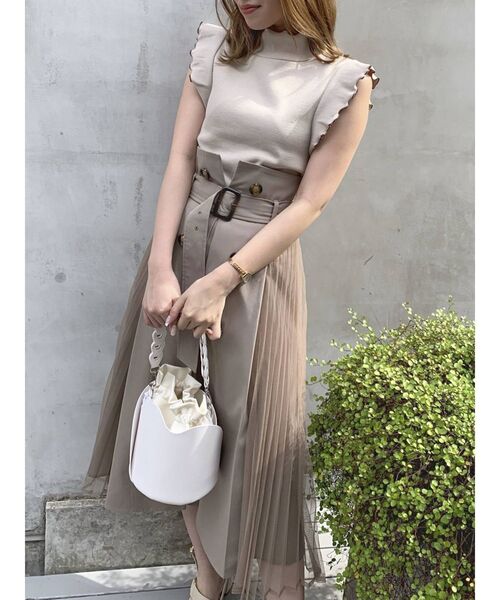 dazzlin（ダズリン）の「トレンチサイドチュールロングカート（スカート・レディース・ベージュ/ブラウン/モカ・SMALL/MEDIUM）」の3枚目の写真