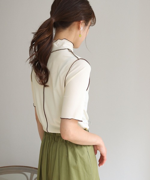 HER CLOSET(ハークローゼット)の「【HERCLOSET】メローステッチハーフスリーブリブカットソー(Tシャツ/カットソー・レディース・アイボリー/ホワイト/ブラック・M)」の10枚目の写真