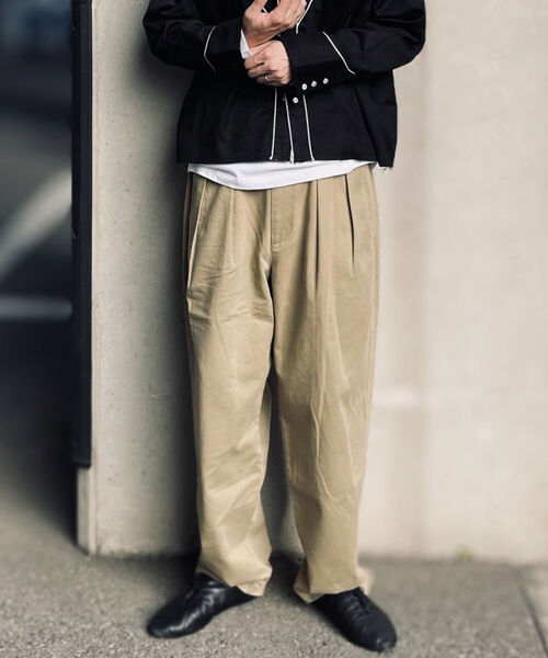 GLOSTER(グロスター)の「【GLOSTER/グロスター】ツータックチノトラウザーズ(チノパンツ・メンズ・ベージュ/ネイビー/オリーブ・SMALL/MEDIUM/LARGE)」の18枚目の写真