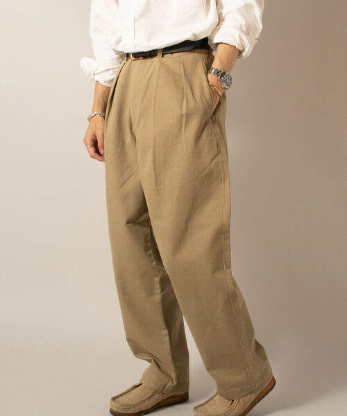 GLOSTER(グロスター)の「【GLOSTER/グロスター】ツータックチノトラウザーズ(チノパンツ・メンズ・ベージュ/ネイビー/オリーブ・SMALL/MEDIUM/LARGE)」の6枚目の写真