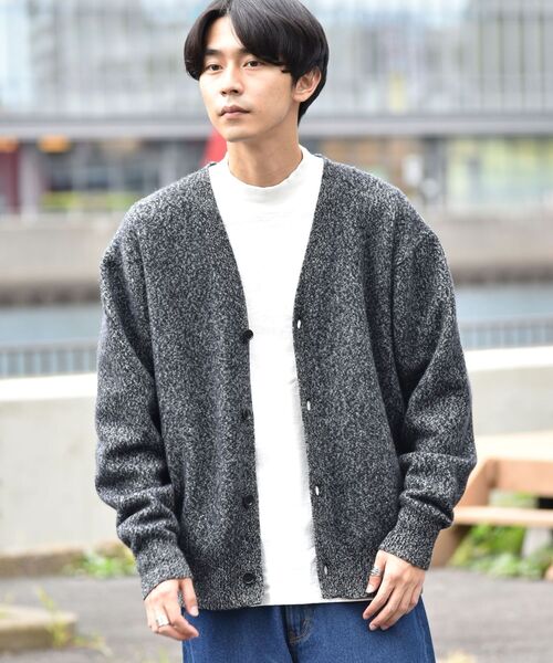 SHIPS（シップス）の「SHIPS: シュリンクウール メランジ カーディガン（カーディガン/ボレロ・メンズ・チャコールグレー/ベージュ/ブルー/クリーム・SMALL/MEDIUM/LARGE/X-LARGE）」の9枚目の写真