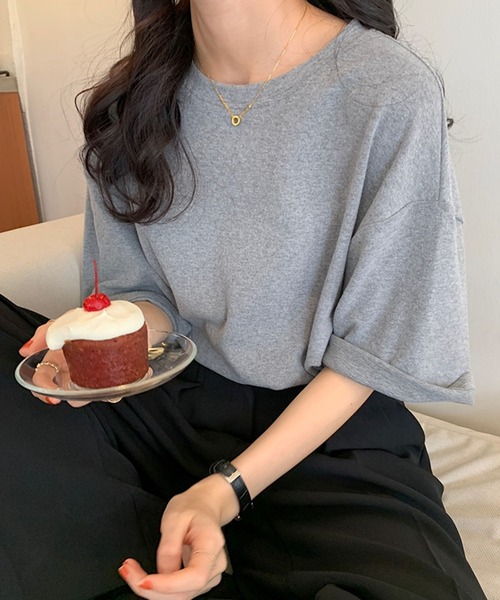 Bifrost（ビフレスト）の「バックロゴビッグシルエットTシャツ（Tシャツ/カットソー・レディース・ホワイト/ブラック/グレー/オレンジ/ブルー/アイボリー/ピンクベージュ・F）」の8枚目の写真