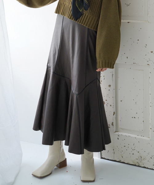 VENCEEXCHANGE（ヴァンスエクスチェンジ）の「【メディア紹介商品】合皮切り替えマーメイドスカート（スカート・レディース・ブラック/ブラウン・M）」の2枚目の写真