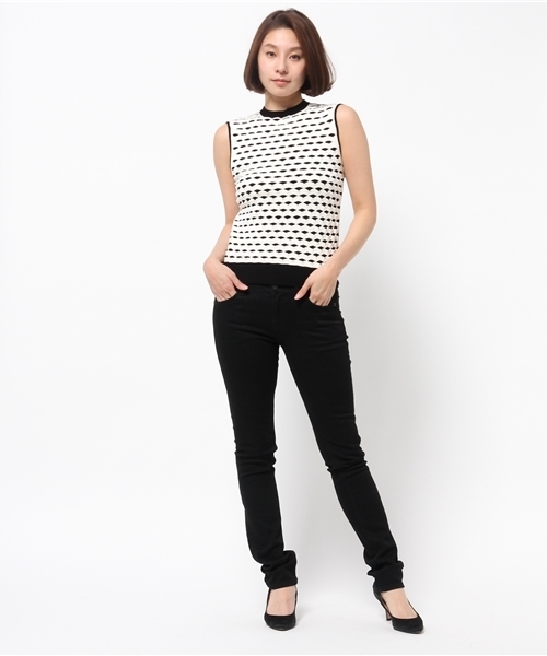 Demi-Luxe BEAMS（デミルクス ビームス）の「ELIN / ジャカード クルーネック ベスト（ニット/セーター・レディース・ブラック・ONE SIZE）」の10枚目の写真