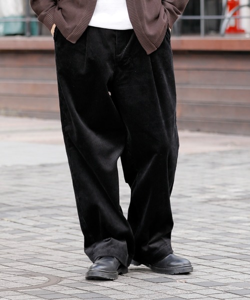 ADMIX/ATELIER SAB MEN（アドミックスアトリエサブメン）の「コットン コーデュロイ ／ イージー バギー ワイドパンツ（その他パンツ・メンズ・ブラウン/ブラック/グリーン/グレイッシュブルー/オフホワイト・48/52/50）」の8枚目の写真