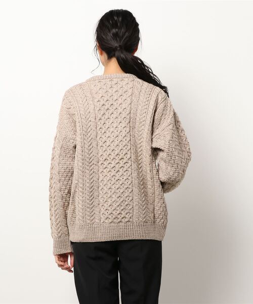 INVERALLAN（インバーアラン）の「【INVERALLAN】アランランバーカーディガン WOMEN（カーディガン/ボレロ・レディース・オートミール/ホワイト・SMALL）」の3枚目の写真
