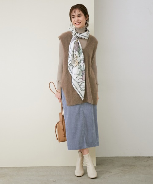 ROPE'（ロペ）の「【シリーズ】ラクーンカシミアVネックニットベスト（ベスト・レディース・ベージュ/ブラウン・38）」の12枚目の写真