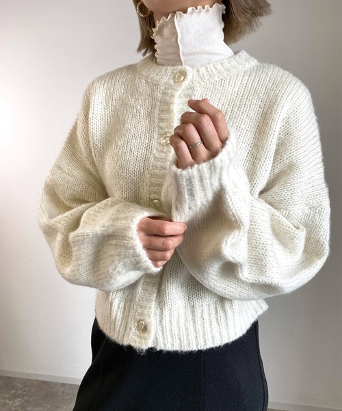 MLI'A(エムリア)の「モヘアタッチニットカーディガン(カーディガン/ボレロ・レディース・イエロー/グリーン/杢グレー/レンガ/ブラック/アイボリー/サックスブルー/パープル系/ライトイエロー/レッド系その他/グリーン系/イエロー系5/アイボリー系/ライトイエロー系/パープル系その他/サックスブルー系2・M)」の2枚目の写真