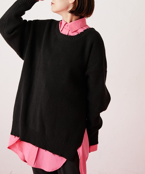 ear PAPILLONNER(イアパピヨネ)の「【SUM1 STYLE】(WEB限定カラーあり)ギザギザダメージニット(ニット/セーター・レディース・ブラック/ピンク/グリーン・FREE)」の2枚目の写真