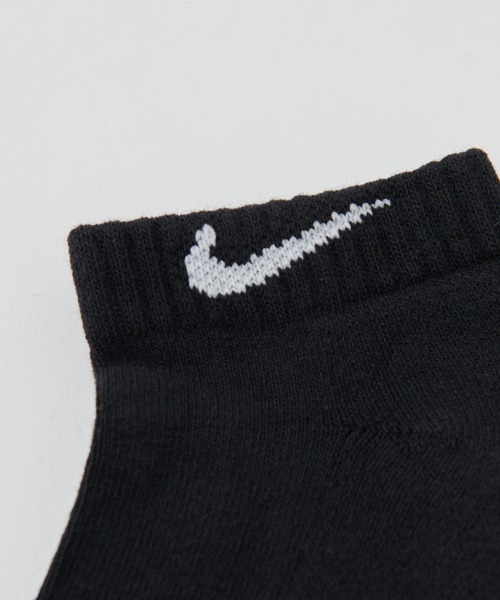 NIKE(ナイキ)の「NIKE/ナイキ 3Pエブリデイクッションローソックス(ソックス/靴下・レディース・ホワイト/ブラック・23/21)」の7枚目の写真