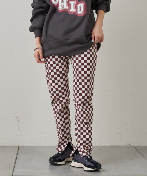 CIAOPANIC TYPY(チャオパニックティピー)の「総柄プリントスキニーパンツ(その他パンツ・レディース・ブラック/ベージュ/ブラウン/アイボリー・SMALL/MEDIUM)」の1枚目の写真