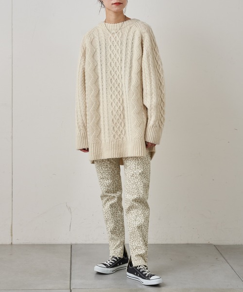 CIAOPANIC TYPY(チャオパニックティピー)の「総柄プリントスキニーパンツ(その他パンツ・レディース・ブラック/ベージュ/ブラウン/アイボリー・SMALL/MEDIUM)」の10枚目の写真