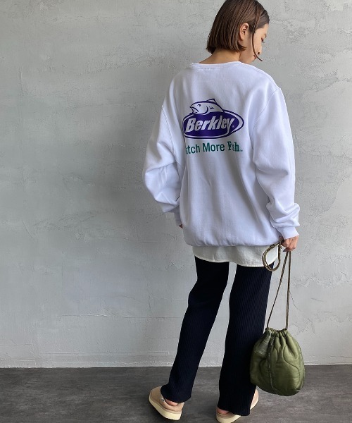 Russell Athletic（ラッセルアスレティック）の「[RUSSELL ATHLETIC/ラッセル アスレチック] BERKLEY×RUSSELL ATHLETIC 別注 オーバルロゴプリントスウェット（スウェット・レディース・ホワイト/ライトグレー・L/XL）」の11枚目の写真