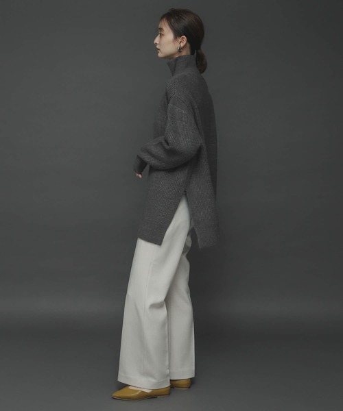 SENSE OF PLACE by URBAN RESEARCH（センスオブプレイスバイアーバンリサーチ）の「ストレッチアルパカハーフZIPセーター（ニット/セーター・レディース・ベージュ/グレー/レッド・ONE）」の5枚目の写真