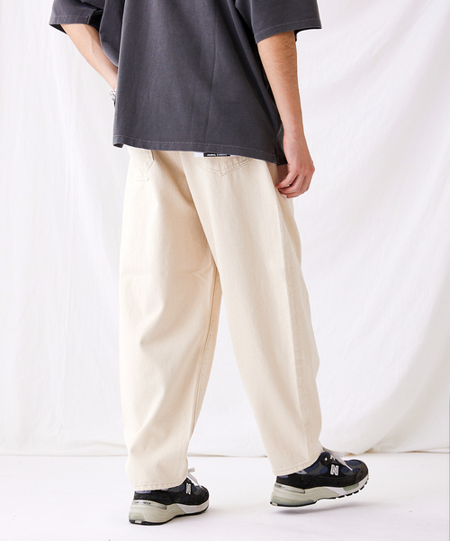 JOURNAL STANDARD（ジャーナルスタンダード）の「【人気デニム殿堂入りベストセラー】デニムトレイルバルーンパンツ（デニムパンツ・メンズ・ブラック系その他/ナチュラル/ブルー系その他/ブルー系その他2・SMALL/MEDIUM/LARGE）」の19枚目の写真