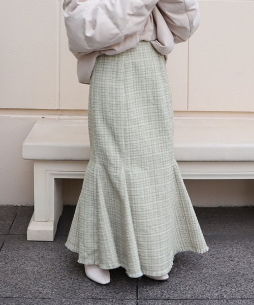 MIIA（ミーア）の「ツイードマーメイドスカート（スカート・レディース・ベージュ/オフホワイト/グリーン・FREE）」の4枚目の写真