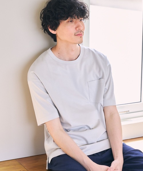 GLOBAL WORK（グローバルワーク）の「抗菌クリーンＴｅｅ半袖/255795（Tシャツ/カットソー・メンズ・ネイビー/ライトグリーン/キャメル/ベージュ/ホワイト/スカイブルー/ライトブルー/グレー/イエロー/ブラック・LARGE/SMALL/X-LARGE/MEDIUM）」の4枚目の写真