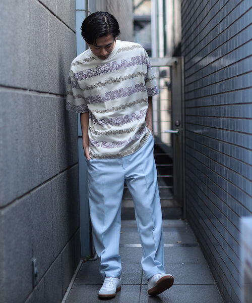 BEAMS(ビームス)の「BEAMS / ジャカード ボーダー クルーネック Tシャツ(Tシャツ/カットソー・メンズ・ネイビー/アイボリー・SMALL/MEDIUM/LARGE/X-LARGE)」の7枚目の写真