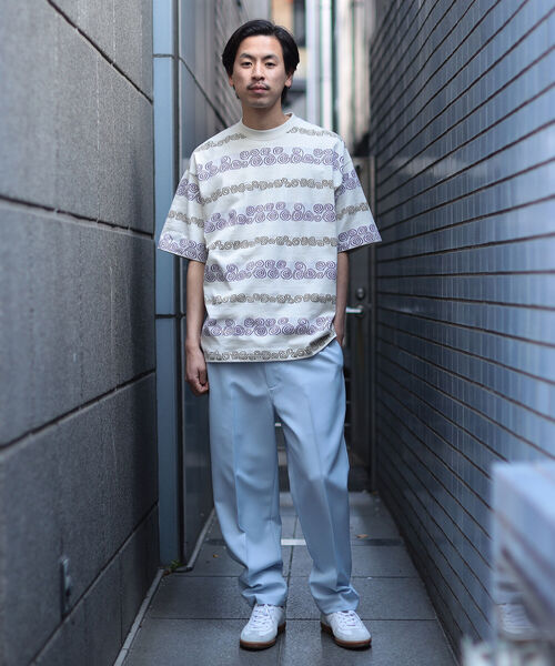 BEAMS(ビームス)の「BEAMS / ジャカード ボーダー クルーネック Tシャツ(Tシャツ/カットソー・メンズ・ネイビー/アイボリー・SMALL/MEDIUM/LARGE/X-LARGE)」の9枚目の写真