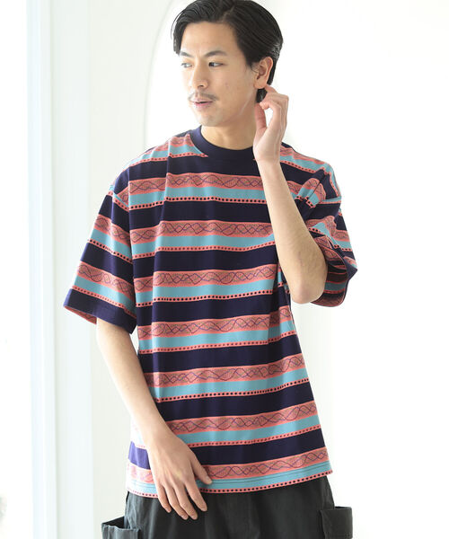BEAMS(ビームス)の「BEAMS / ジャカード ボーダー クルーネック Tシャツ(Tシャツ/カットソー・メンズ・ネイビー/アイボリー・SMALL/MEDIUM/LARGE/X-LARGE)」の3枚目の写真