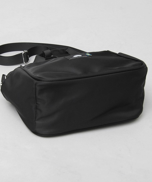 SCANDINAVIAN FOREST(スカンジナビアン・フォレスト)の「ナイロン 軽量 2WAY ハンド ショルダー トート(ショルダーバッグ・レディース・ブラック/グレー/ベージュ/ベージュ系その他/ブラウン/ブルー・FREE)」の9枚目の写真