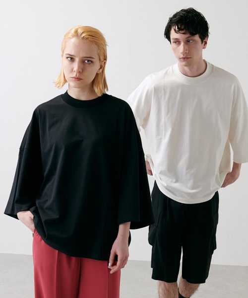 Lui's（ルイス）の「プレミアムスビンモダンビッグシルエットTシャツ（Tシャツ/カットソー・メンズ・ホワイト/ブラック/ライトベージュ・FREE）」の2枚目の写真