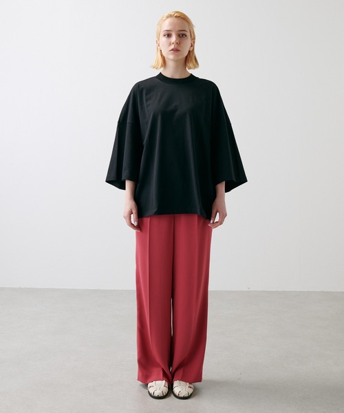 Lui's（ルイス）の「プレミアムスビンモダンビッグシルエットTシャツ（Tシャツ/カットソー・メンズ・ホワイト/ブラック/ライトベージュ・FREE）」の13枚目の写真