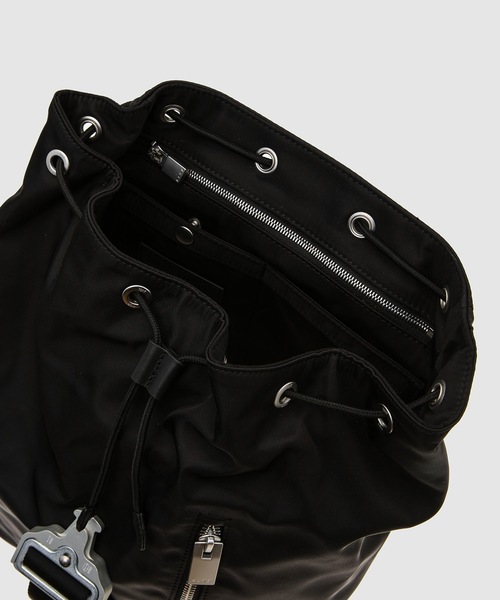 1017 ALYX 9SM（アリクス）の「TANK BACKPACK（バックパック/リュック・メンズ・ブラック・ONESIZE）」の5枚目の写真