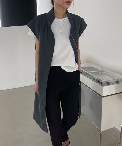 Didot.showroom（ディドット ショールーム）の「スタンドカラーロングベスト（ベスト・レディース・カーキ/ダークグレー・FREE）」の21枚目の写真