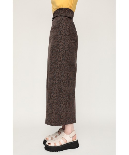 SLY(スライ)の「LIL-STRETCH BELTED SK Iライン スカート(スカート・レディース・ブラック/イエロー/マルチ・1/2/0)」の10枚目の写真